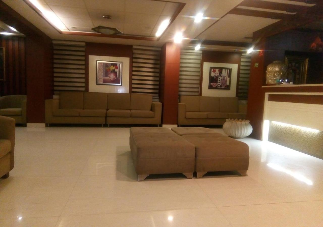 Hotel Monsoon Palace Guwahati Eksteriør bilde