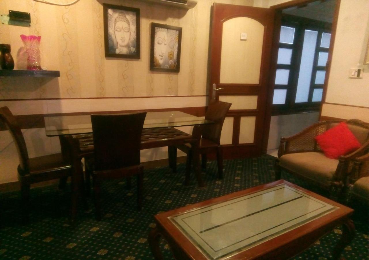 Hotel Monsoon Palace Guwahati Eksteriør bilde